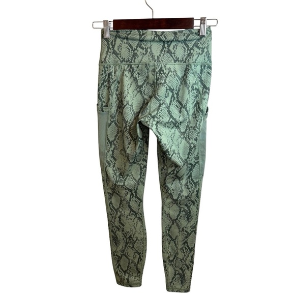 Fabletics | On the Go Powerhold High Waisted Green Snake Print Leggings | Sz S - Picture 2 of 8